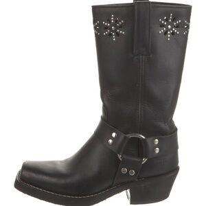 NWOT Frye Boots